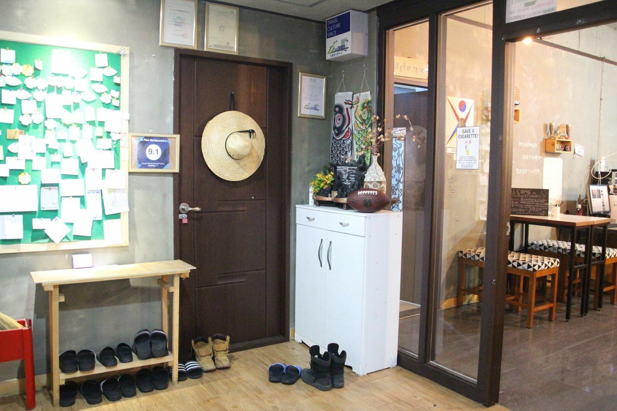 Backpackers' House Hotel Busan Ngoại thất bức ảnh